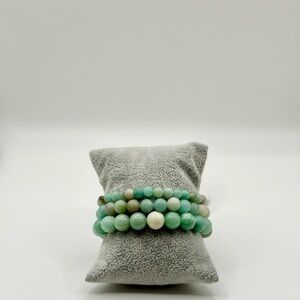 Elegant Green Beaded Bracelet